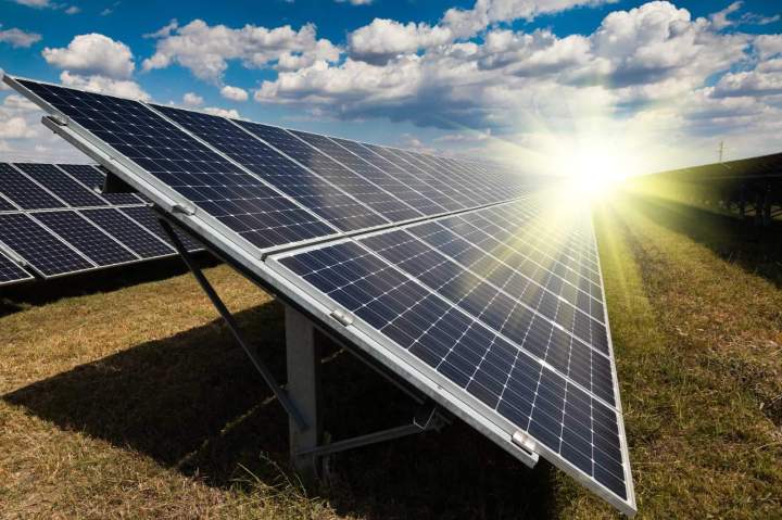Développer des solutions énergétiques propres pour les territoires isolés